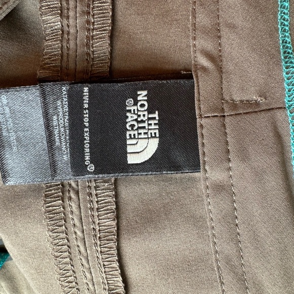 The North Face bundle of Capris size 14 - Picture 14 of 16